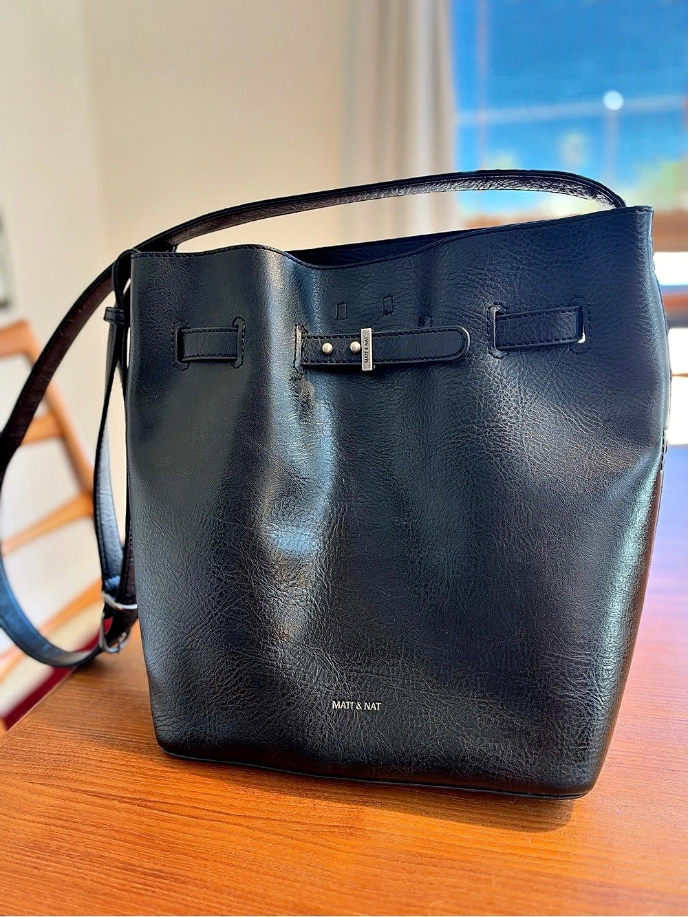 Mat and Nat Black Shoulder Bag - vegan leather